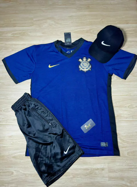 KIT CAMISA CORINTHIANS RETRO ROXA + BONÉ NIKE PRETO + BERMUDA NIKE PRETO