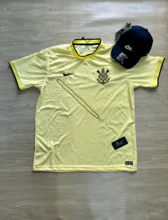 KIT-CORINTHIANS NOVA AMARELA + BONÉ NIKE PRETO