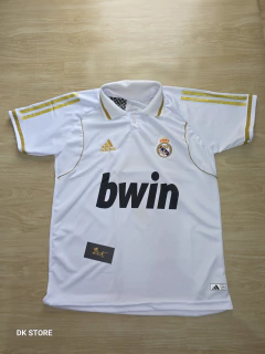 Imagem do POLO BRANCA RETRO REAL MADRI RONALDO