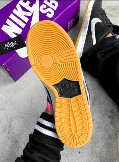 NIKE SB DUNK LOW PRO PRETO