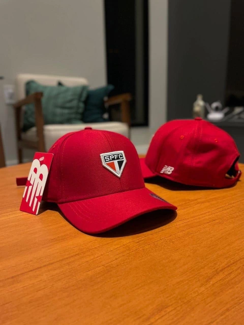 BONÉ SÃO PAULO VERMELHO - comprar online