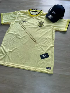 KIT-CORINTHIANS NOVA AMARELA + BONÉ NIKE PRETO na internet
