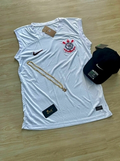 KIT REGATA CORINTHIANS DEMOCRACIA BRANCA + BONÉ NIKE PRETO - comprar online