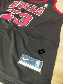 REGATA BASQUETE - CHICAGO BULLS PRETA na internet