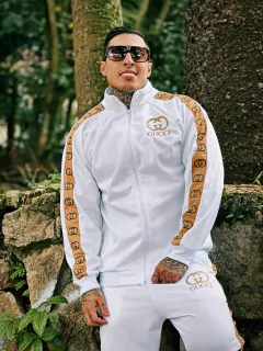 CONJUNTO - GUCCI BRANCO COM DOURADO - comprar online