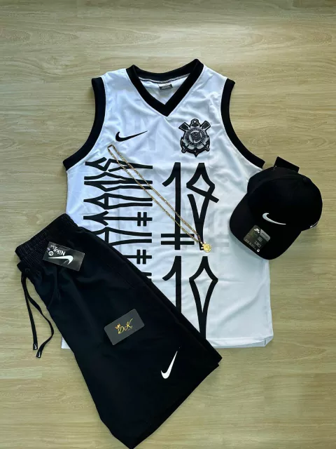 KIT REGATA -CORINTHIANS BRANCA +BERMUDA NIKE PRETA + BONÉ NIKE PRETO