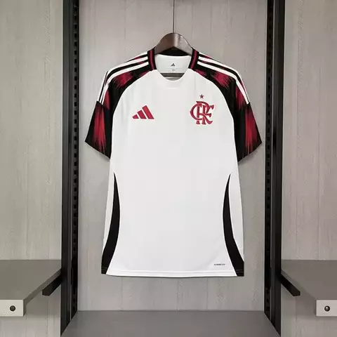 Modelo torcedor - Flamengo Uniforme 2 - 25/26 - comprar online