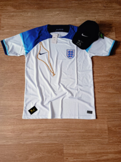 KIT-INGLATERRA NOVA COPA 22 + BONÉ NIKE PRETO + CORRENTE NIKE DOURADA