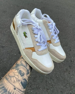 LACOSTE T-CLIP - BRANCO COM MARROM - comprar online