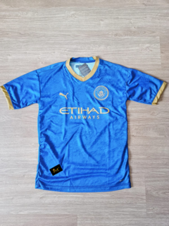 CAMISA MANCHESTER CITY AZUL COM DOURADA