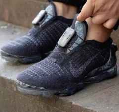 NIKE AIR VAPORMAX FK - 2020 ALL BLACK na internet