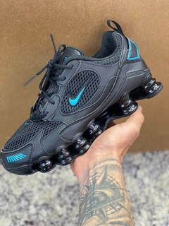 NIKE SHOX TL NOVA PRETO COM AZUL
