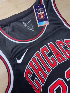 TAILANDESA BASQUETE - CHICAGO BULLS PRETA - comprar online