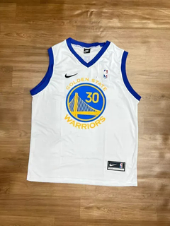 KIT REGATA GOLDEN STATE BRANCO + BERMUDA NIKE na internet