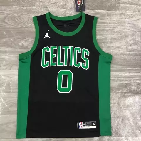 TAILANDESA BASQUETE - BOSTON CELTICS