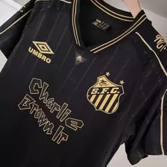 TAILANDESA - Santos Charlie Brown 2024/25 na internet