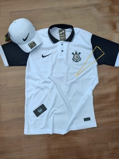 KIT CORINTHIANS POLO BRANCA NOVA + BONÉ NIKE BRANCO - comprar online