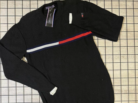 Suéter Tommy Preto Basico - comprar online