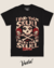 Camiseta preta do Misfits com estampa de caveiras e a frase "I Want Your Skull".