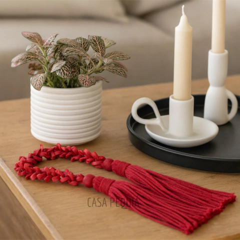 Colar Decorativo Vermelho - comprar online