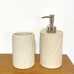 Kit Banheiro Serena na internet