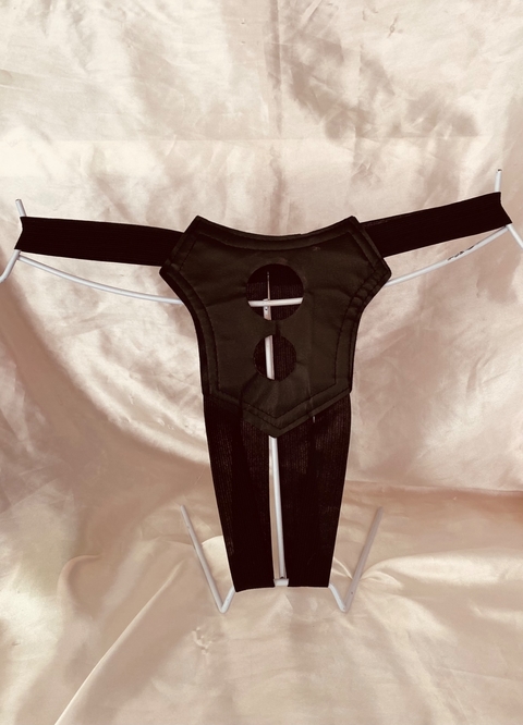 Cinta strap on 2 furos