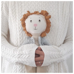 León de lino "Antonio"