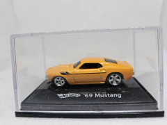 Hot Wheels '69 Mustang 1/64 frete gratis