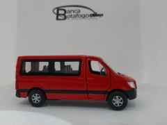 Mercedes Bens Sprinter na internet