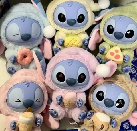 STITCH LABUBU EN CAJA SORPRESA