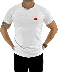 Remera Básica Uchiha Naruto [BORDADO] en internet