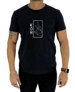 Remera Básica KON Chainsaw Man [BORDADO]