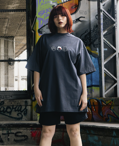 Remera Oversize TIZ Demon Slayer / Kimetsu No Yaiba [BORDADO] - tienda online