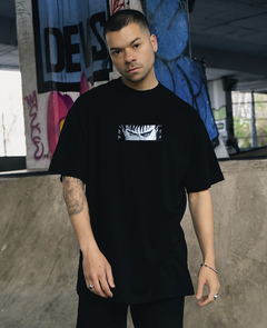 Remera Oversize Guts Berserk [BORDADO] en internet