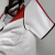 camisa-river-plate-retrô-i-2000/2001-torcedor-masculina-vermelha-e-branca nova-camisa-home-do-river-plate-para-temporada-00/01 apresentamos-com-entusiasmo-a-icônica-camisa-do-river-plate-retrô-temporada-2000-2001-uma-verdadeira-cápsula-do-tempo-que-transp