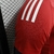 manto-mantos-uniforme-uniformes-blusas-blusa-roupa-roupas-camisetas-camisas-camisa-manchester-united-i-2024-25-vermelha-jogador-masculina-tailandesa-futebol-lançamento-nova-original-fotos-foto-oficial-primeira-casa-principal-titular-home-5.webp