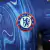 manto-mantos-uniforme-uniformes-blusas-blusa-roupa-roupas-camisetas-camisas-camisa-chelsea-i-2024-25-azul-masculina-jogador-tailandesa-futebol-lançamento-nova-original-fotos-foto-oficial-primeira-casa-principal-titular-home-7.jpg