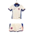 uniforme-infantil-chelsea-ii-2024-2025-branco-e-azul-conjunto-uniforme-tailandesa-replica-original-oficial-fotos-imagem-fora-segunda-reserva-dois-away-kit-1.webp