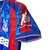 manto-mantos-uniforme-uniformes-blusas-blusa-roupa-roupas-camisetas-camisas-camisa-crystal-palace-i-2024-25-azul-e-vermelha-masculina-torcedor-tailandesa-futebol-lançamento-nova-original-fotos-foto-oficial-primeira-casa-principal-titular-home-4.webp