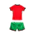 uniforme-infantil-portugal-i-2024-25-vermelho-e-verde-conjunto-uniforme-tailandesa-replica-original-oficial-fotos-imagem-home-casa-titular-primeira-principal-kit-3.webp