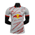 camisa-rb-leipzig-i-2024-25-torcedor-masculina-branca-e-vermelha-camisa-manto-blusa-tailandesa-replica-original-oficial-fotos-imagem-home-casa-titular-primeira-principal-kit-1.webp