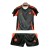 uniforme-infantil-colombia-ii-2024-25-preto-e-laranja-conjunto-uniforme-tailandesa-replica-original-oficial-fotos-imagem-fora-segunda-reserva-dois-away-kit-1.webp
