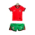 uniforme-infantil-portugal-i-2024-25-vermelho-e-verde-conjunto-uniforme-tailandesa-replica-original-oficial-fotos-imagem-home-casa-titular-primeira-principal-kit-1.webp