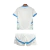 uniforme-infantil-olympique-marseille-i-2024-25-branco-camisa-manto-blusa-tailandesa-replica-original-oficial-fotos-imagem-home-casa-titular-primeira-principal-kit-3.webp