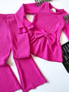 CONJUNTO LAÇO ROSA CHICLETE na internet