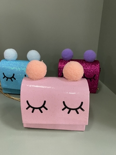 BOLSA POMPOM BRILHO na internet