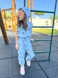 CONJUNTO STITCH COM CAPUZ