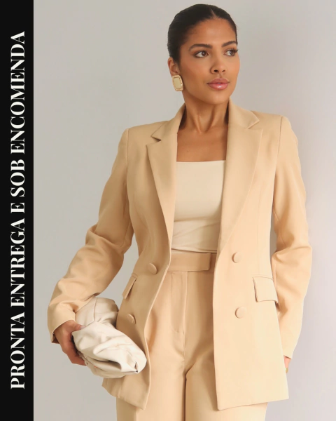 Blazer de Alfaiataria Alongado com Botões Cora - comprar online