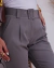 NOVA Calça de Alfaiataria com Cinto Mia - comprar online