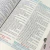 biblia-arc-letragrande-com-textoscoloridos-harpa-e-corinhos-capapink-com-ima-e-caneta-sku-49736-interno1-site-min